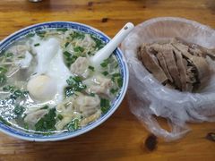 -胖子馄饨坊(天目大厦东南)