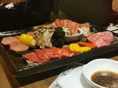 炼瓦家烤肉拼盘-炼火烤肉店
