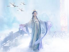 -九月鹰飞汉服摄影工作室