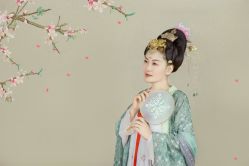 -盘子女人坊古装写真摄影