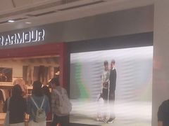 -万达广场(南昌红谷滩店)