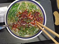 -云阿蛮云南生烫牛肉米线(奉贤路店)