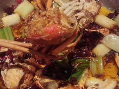 -七欣天香辣蟹火锅(闵行浦江欢乐颂店)