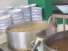 -强氏喜阿婆粥饼店(大众街店)