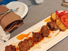-Efes Turkish & Mediterranean Cuisine 艾菲斯餐厅(陆家嘴店)