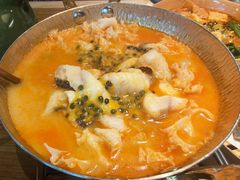 -云海肴·汽锅鸡·云南菜(天山百盛优客店)