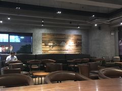 大堂-星巴克(上海虹桥南丰城办公楼店)