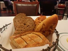 -Wolfgang’s Steakhouse 沃夫冈牛排馆(上海白玉兰广场店)