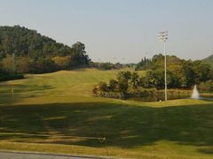 -麓湖高尔夫球俱乐部