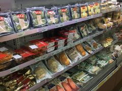 -全家便利店(东直门店)