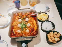 -三江源活鱼现烤(维多利摩尔城店)