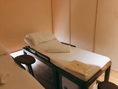 -常乐·对症推拿(绿地伊藤广场第77分店)