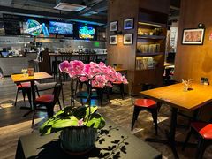 -JINNS锦时 steak&pizza(浸信会礼拜堂旧址店)