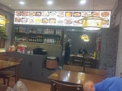 -叁煨蹄花·下饭盐帮菜(人民广场店)