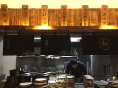 -一豚轩·烧鸟·豚骨拉面(五四路店)