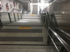 -闸弄口(地铁站)