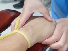 -上海市松江区泗泾医院