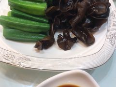 -宏源鑫海鲜餐厅·海景婚宴厅(石老人店)