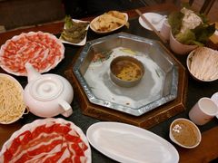 -陈府大宅门成都火锅·手切鲜肉(太原街店)