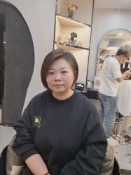 -TOP HAIR SALON