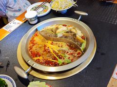 -沸炉重庆老火锅(军事博物馆店)