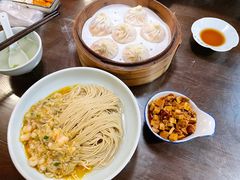 蟹粉汤包-裕兴记•蟹黄面馆(人民广场店)