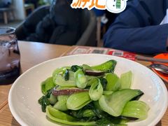 -渝信川菜 · 川味家常菜(财富购物中心店)