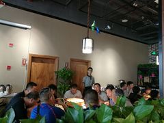 大堂-姜君·千岛湖鱼头馆(浦东大道店)