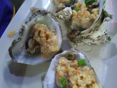 -四川小胡子海鲜(丁村万人海鲜广场店)