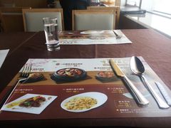 餐具摆设-麦茜哥牛扒城(中银店)