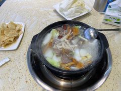 -九寨特色牦牛肉汤锅 羊肉汤锅