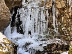 -藏龙百瀑风景区