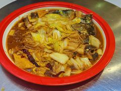 -雪乡人家东北菜·铁锅炖一切(高斯路店)