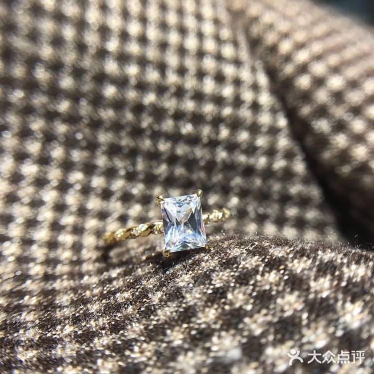 分享我的小冰糖钻戒💍 你还是圆钻戒指嘛?