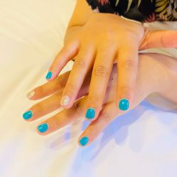 -纤纤玉手美甲美睫美容