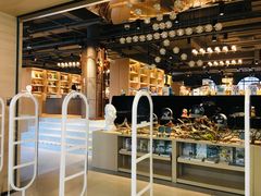 -光海书局(南京东路第一百货店)