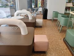 -奈雪的茶(大连新玛特店)