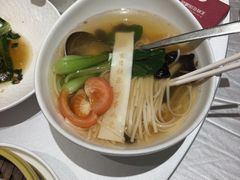 -王府井酒店(金桥港湾店)
