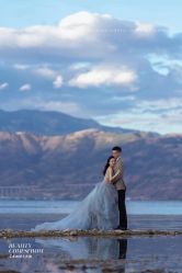 -艾米丽婚纱礼服