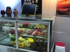 -津椰本·海南正宗椰奶清补凉(店一店)
