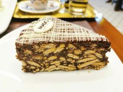 -MADO冰淇淋咖啡馆(淘金店)