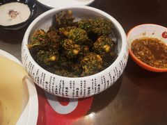 -德彪酒馆围炉串串