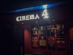 -完美世界影城(昆明翡翠湾店)