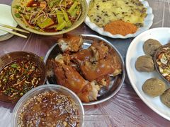 -王万妈卤猪脚(青岩交通路)