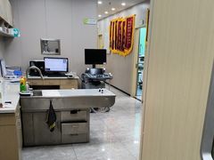 -瑞鹏宠物医院·骨外科·心肾科·肿瘤科(九亭店)