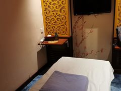 -鼎族怡华·指压·油压·经络(西单昌盛大厦店)