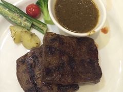 -斗牛士牛排餐厅(嘉里汇店)