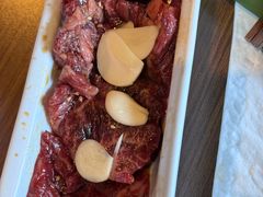 -炼火烤肉店