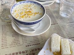 -周大娘牛乳(旧寨古村总店)