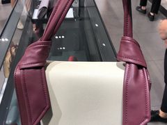 -CHARLES&KEITH(1234space店)